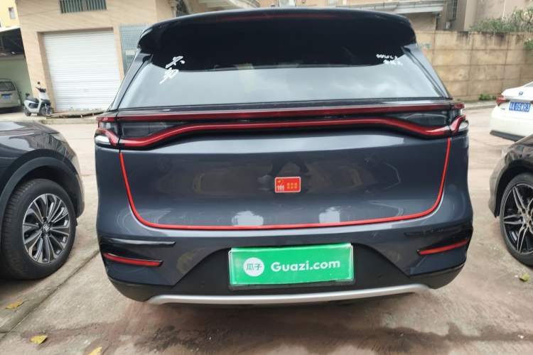 Used BYD Tang New Energy 2021 DM-i 112KM Prestige Model Rear