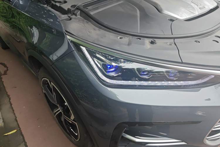 Used BYD Tang New Energy 2021 DM-i 112KM Prestige Model Right Front Headlight
