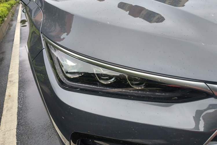 Used BYD Tang New Energy 2021 DM-i 112KM Prestige Model Right Front Headlight
