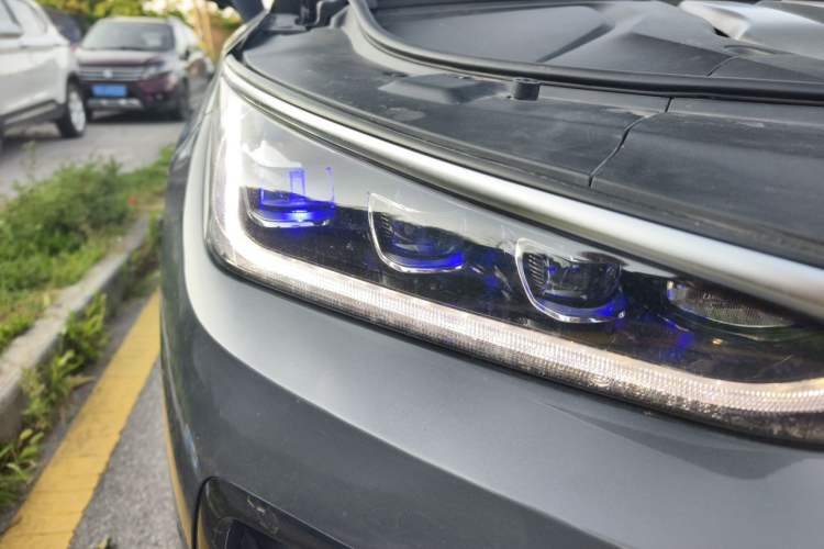 Used BYD Tang New Energy 2021 DM-i 112KM Prestige Model Right Front Headlight