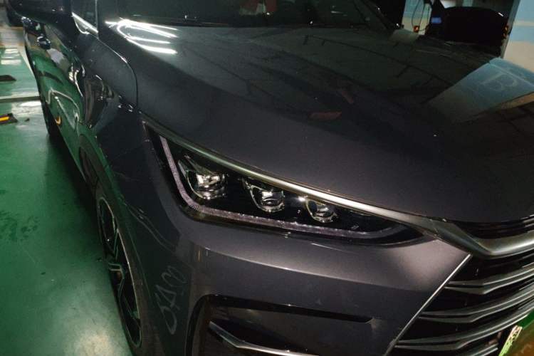 Used BYD Tang New Energy 2021 DM-i 112KM Prestige Model Right Front Headlight