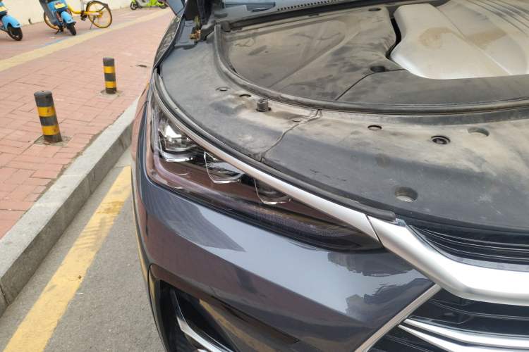 Used BYD Tang New Energy 2021 DM-i 112KM Prestige Model Right Front Headlight