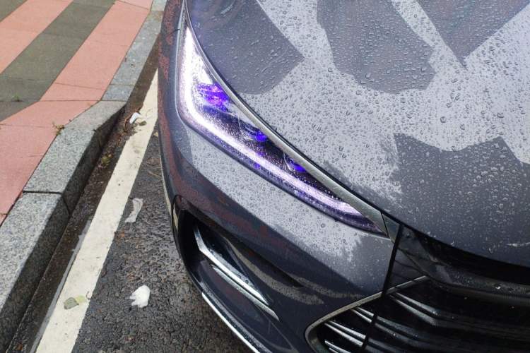 Used BYD Tang New Energy 2021 DM-i 112KM Prestige Model Right Front Headlight