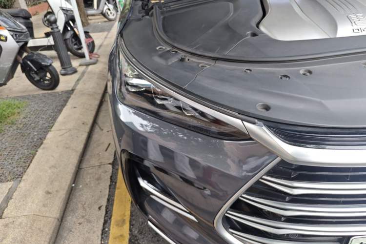 Used BYD Tang New Energy 2021 DM-i 112KM Prestige Model Right Front Headlight