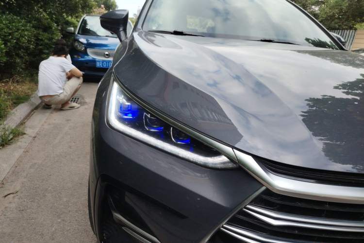 Used BYD Tang New Energy 2021 DM-i 112KM Prestige Model Right Front Headlight