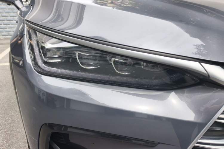 Used BYD Tang New Energy 2021 DM-i 112KM Prestige Model Right Front Headlight