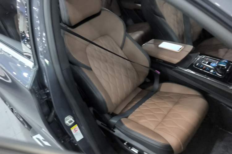 Used BYD Tang New Energy 2021 DM-i 112KM Prestige Model Right Front Seat