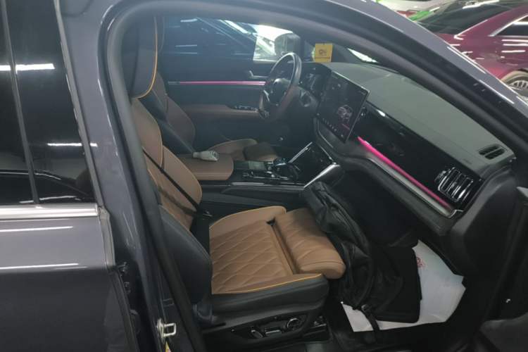 Used BYD Tang New Energy 2021 DM-i 112KM Prestige Model Right Front Seat