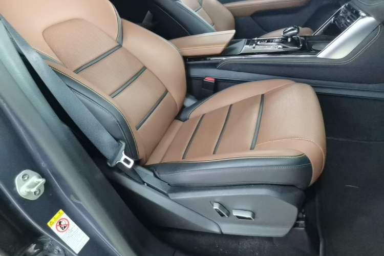 Used BYD Tang New Energy 2021 EV Long-Range Luxury Model Right Front Seat