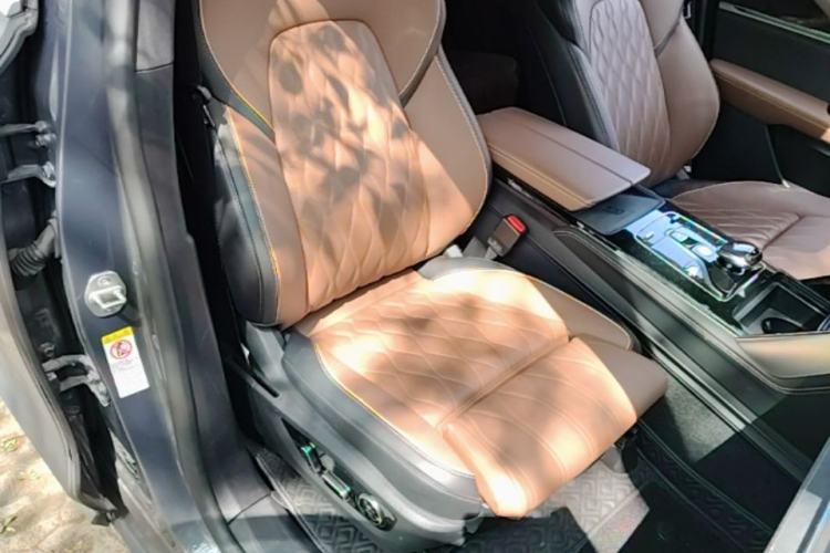 Used BYD Tang New Energy 2021 DM-i 112KM Prestige Model Right Front Seat
