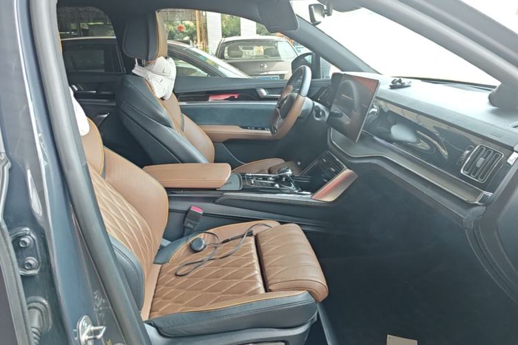 Used BYD Tang New Energy 2021 DM-i 112KM Prestige Model Right Front Seat