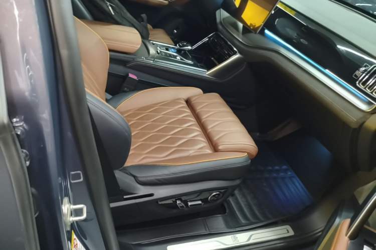 Used BYD Tang New Energy 2021 DM-i 112KM Prestige Model Right Front Seat