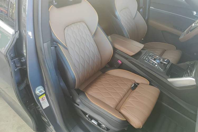 Used BYD Tang New Energy 2021 DM-i 112KM Prestige Model Right Front Seat