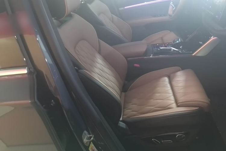 Used BYD Tang New Energy 2021 DM-i 112KM Prestige Model Right Front Seat