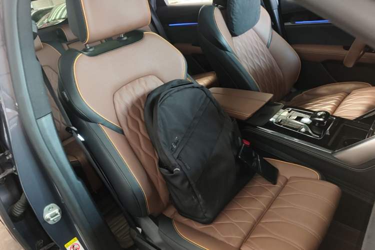 Used BYD Tang New Energy 2021 DM-i 112KM Prestige Model Right Front Seat