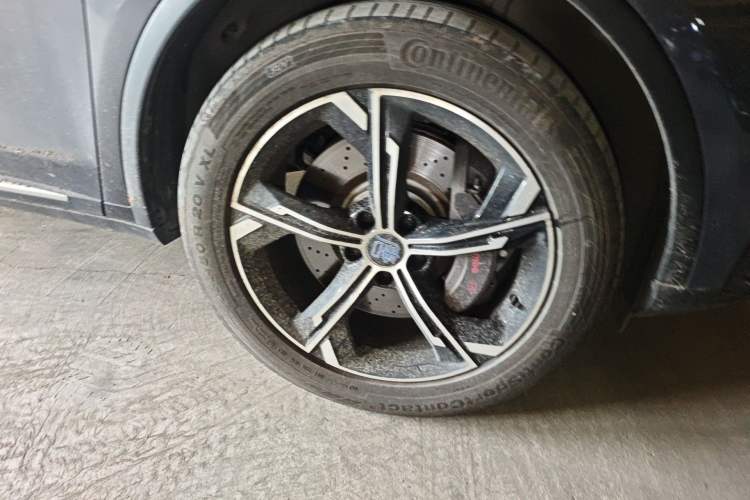 Used BYD Tang New Energy 2021 DM 2.0T Four-Wheel Drive High-Performance Luxury Model Right Front Wheel Hub