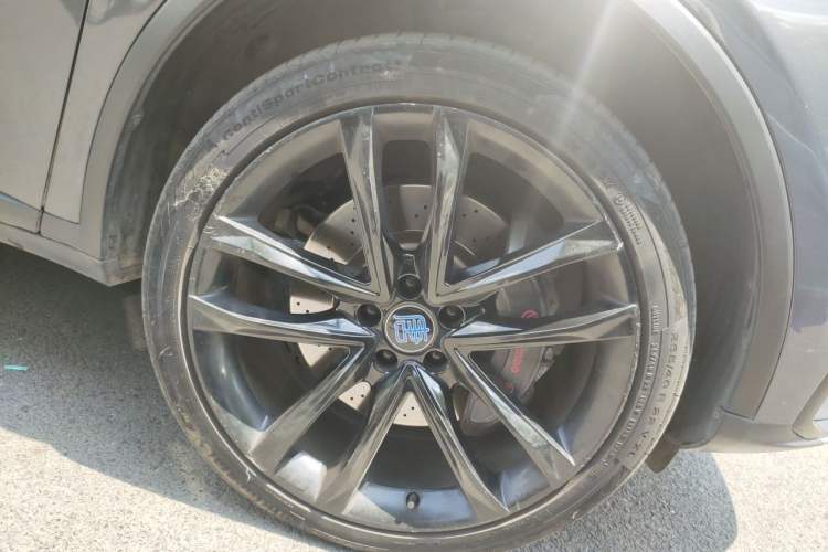 Used BYD Tang New Energy 2021 DM 2.0T Four-Wheel Drive High-Performance Flagship Model Right Front Wheel Hub