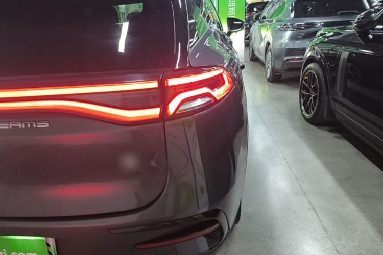 Used BYD Tang New Energy 2021 DM-i 112KM Prestige Model Right Rear Taillight