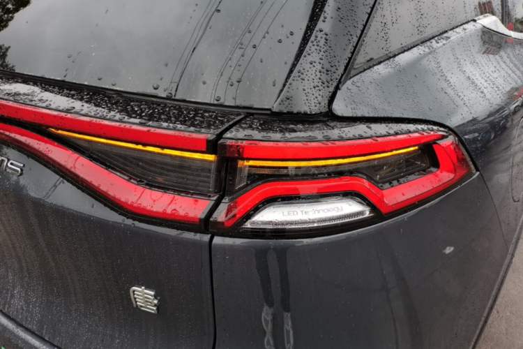 Used BYD Tang New Energy 2021 DM-i 112KM Prestige Model Right Rear Taillight