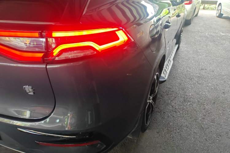 Used BYD Tang New Energy 2021 DM-i 112KM Prestige Model Right Rear Taillight