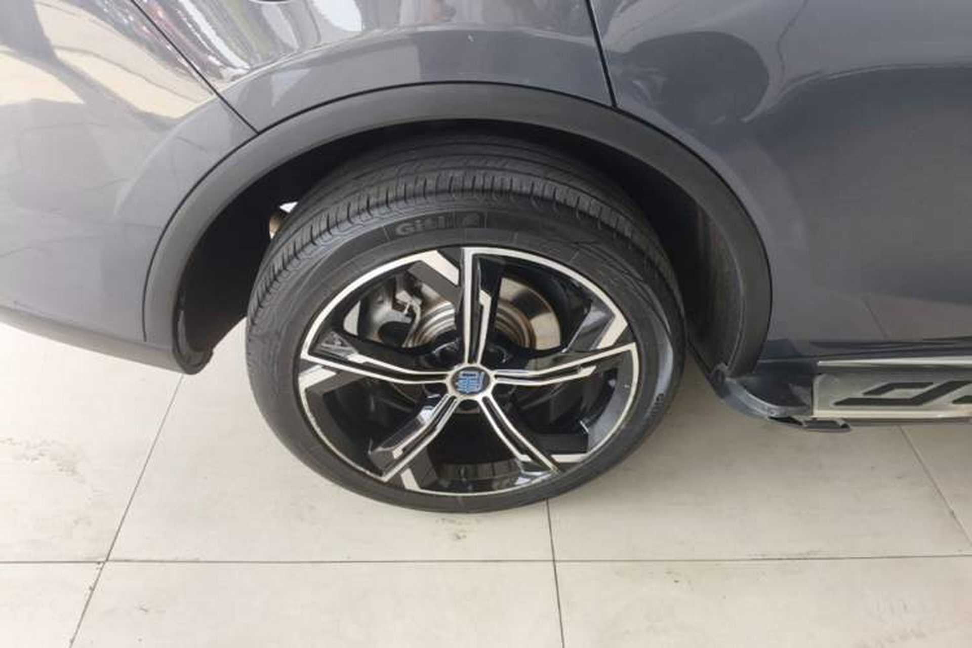 Used BYD Tang New Energy 2021 DM 2.0T Four-Wheel Drive Performance Edition Prestige Model Right Rear Wheel Hub