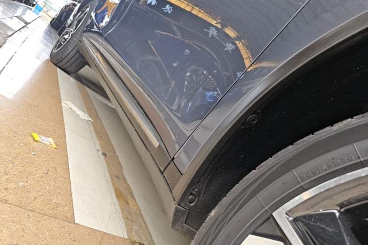 Used BYD Tang New Energy 2021 DM-i 112KM Prestige Model Right Side Sill