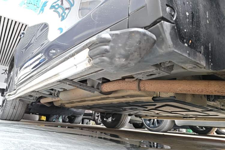 Used BYD Tang New Energy 2021 DM-i 112KM Prestige Model Right Side Sill