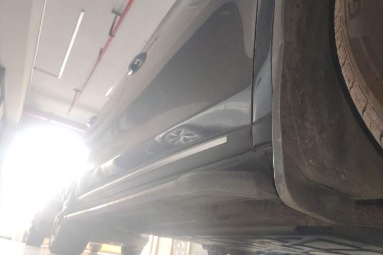 Used BYD Tang New Energy 2021 DM-i 112KM Prestige Model Right Side Sill