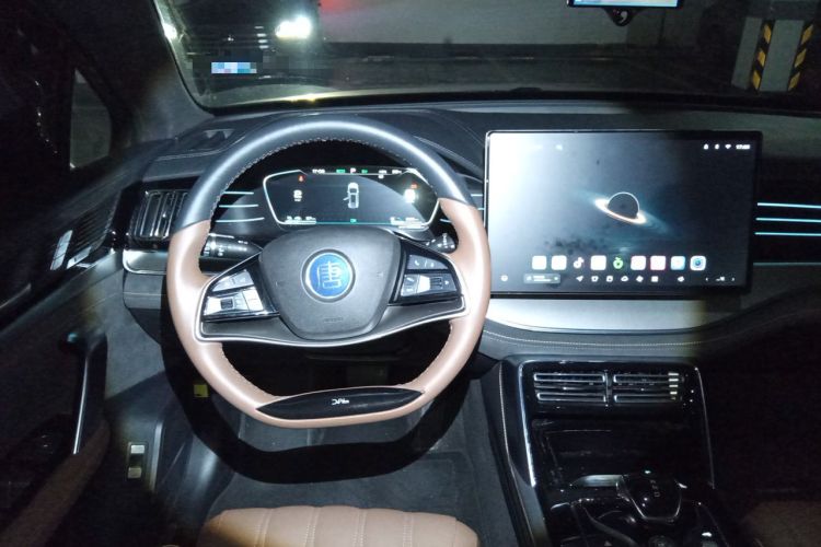 Used BYD Tang New Energy 2021 DM 2.0T Four-Wheel Drive High-Performance Flagship Model Steering Wheel