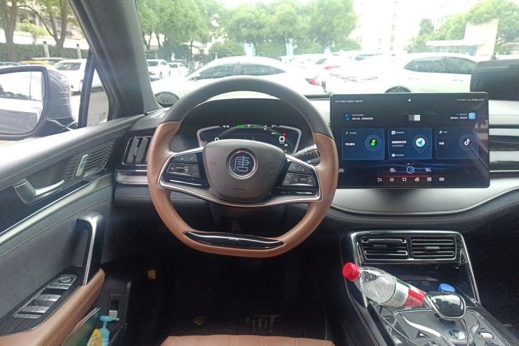 Used BYD Tang New Energy 2021 DM-i 112KM Prestige Model Steering Wheel