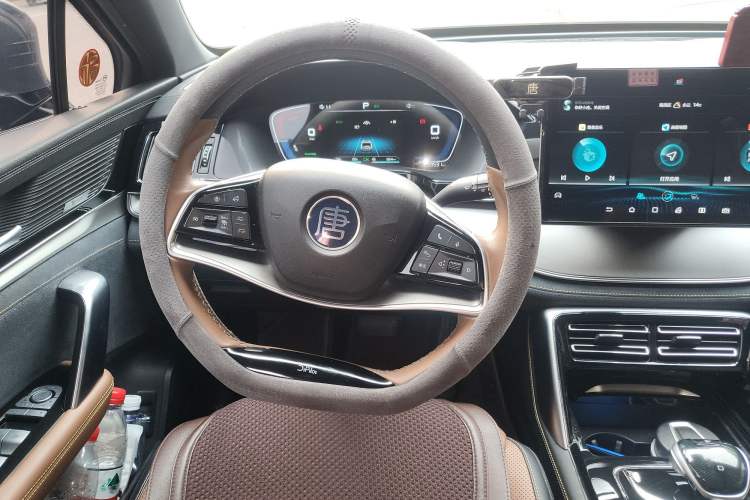 Used BYD Tang New Energy 2021 DM-i 112KM Prestige Model Steering Wheel