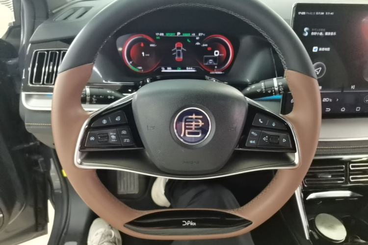 Used BYD Tang New Energy 2021 EV Long-Range Luxury Model Steering Wheel