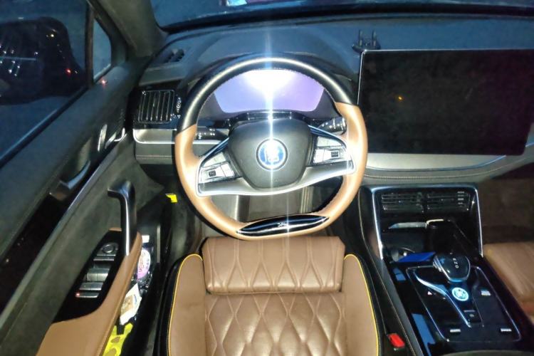 Used BYD Tang New Energy 2021 DM-i 112KM Prestige Model Steering Wheel