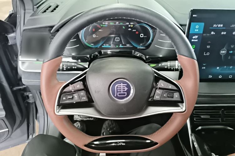 Used BYD Tang New Energy 2021 DM 2.0T Four-Wheel Drive High-Performance Flagship Model Steering Wheel