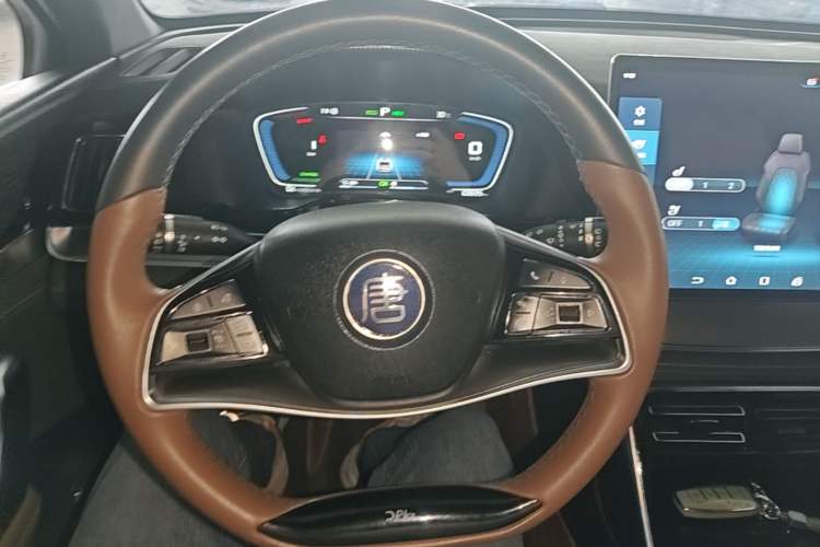 Used BYD Tang New Energy 2021 DM 2.0T Four-Wheel Drive Performance Edition Prestige Model Steering Wheel