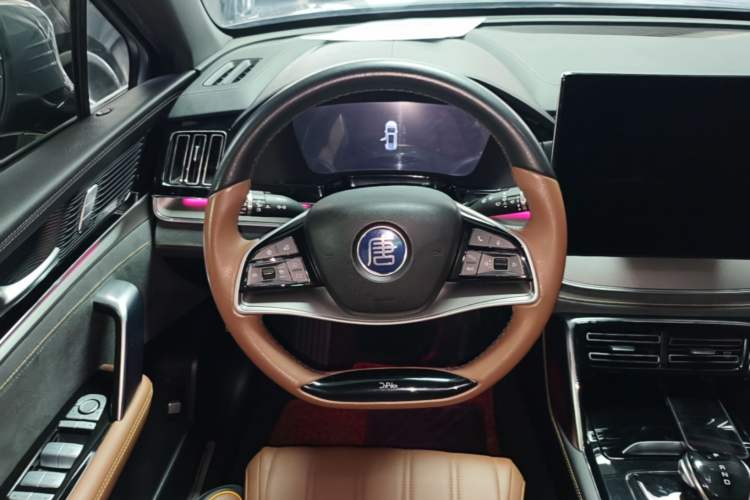 Used BYD Tang New Energy 2021 DM-i 112KM Prestige Model Steering Wheel