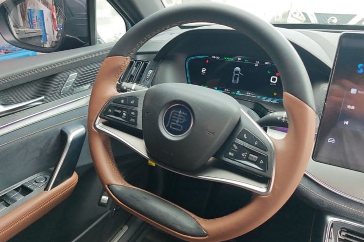Used BYD Tang New Energy 2021 DM-i 112KM Prestige Model Steering Wheel