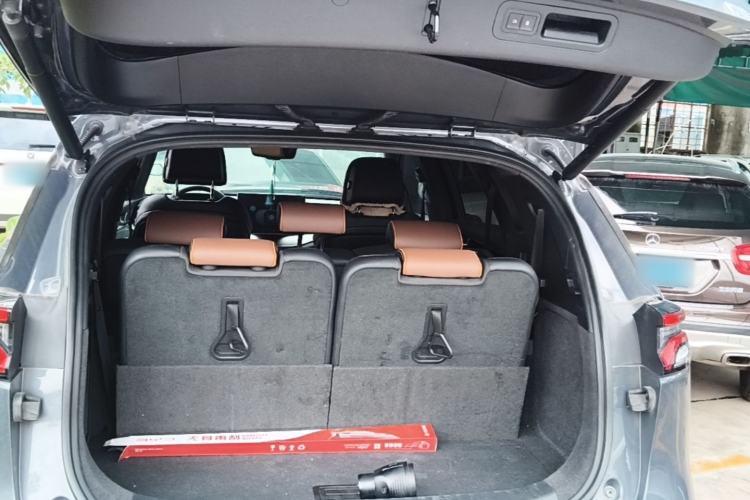 Used BYD Tang New Energy 2021 DM-i 112KM Prestige Model Trunk