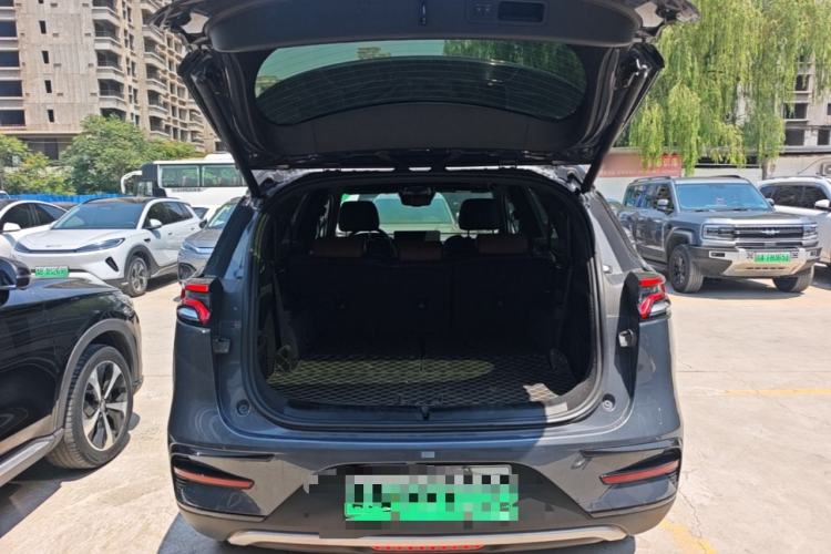 Used BYD Tang New Energy 2021 DM-i 112KM Prestige Model Trunk