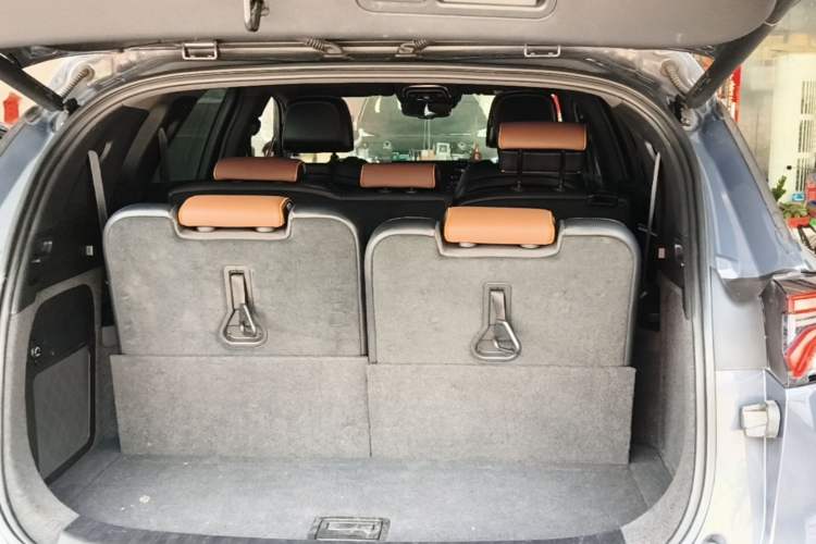 Used BYD Tang New Energy 2021 DM-i 112KM Prestige Model Trunk
