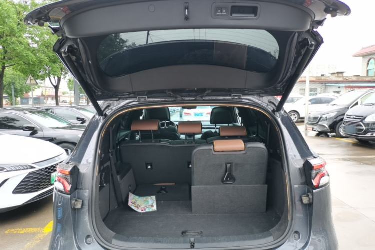 Used BYD Tang New Energy 2021 DM-i 112KM Prestige Model Trunk