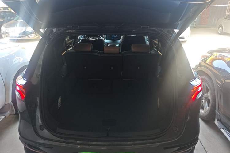 Used BYD Tang New Energy 2021 DM-i 112KM Prestige Model Trunk