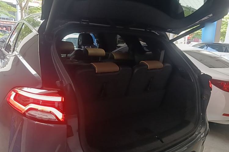 Used BYD Tang New Energy 2021 DM-i 112KM Prestige Model Trunk