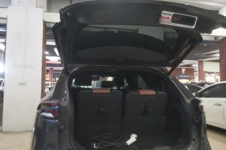 Used BYD Tang New Energy 2021 DM 2.0T Four-Wheel Drive Performance Edition Prestige Model Trunk