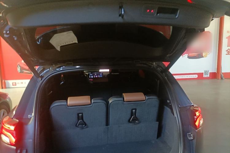 Used BYD Tang New Energy 2021 DM-i 112KM Prestige Model Trunk