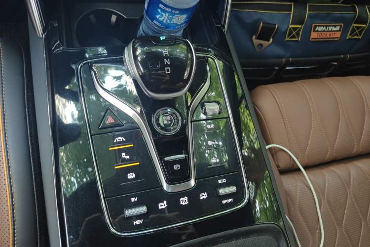 Used BYD Tang New Energy 2021 DM 2.0T Four-Wheel Drive High-Performance Flagship Model Vehicle Key