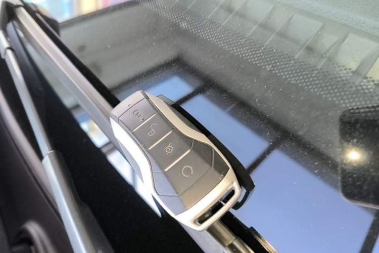 Used BYD Tang New Energy 2021 DM-i 112KM Prestige Model Vehicle Key
