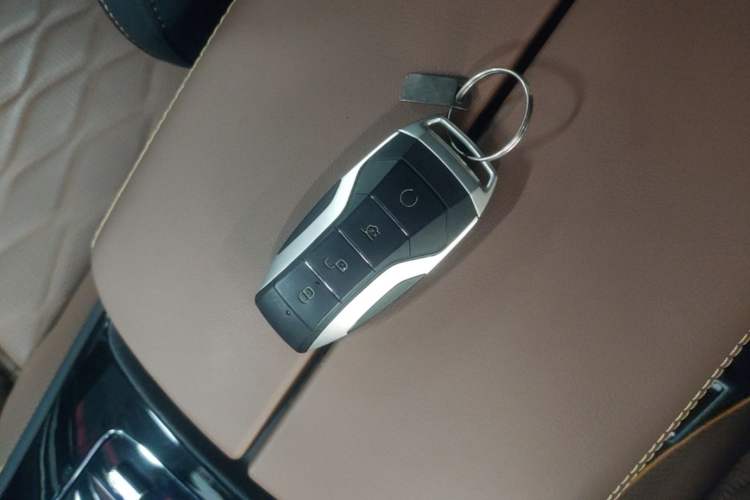Used BYD Tang New Energy 2021 DM-i 112KM Prestige Model Vehicle Key