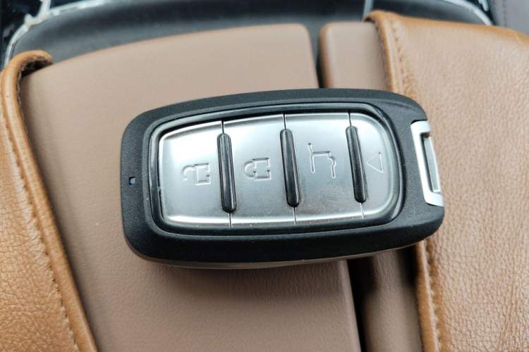 Used BYD Tang New Energy 2021 DM-i 112KM Prestige Model Vehicle Key
