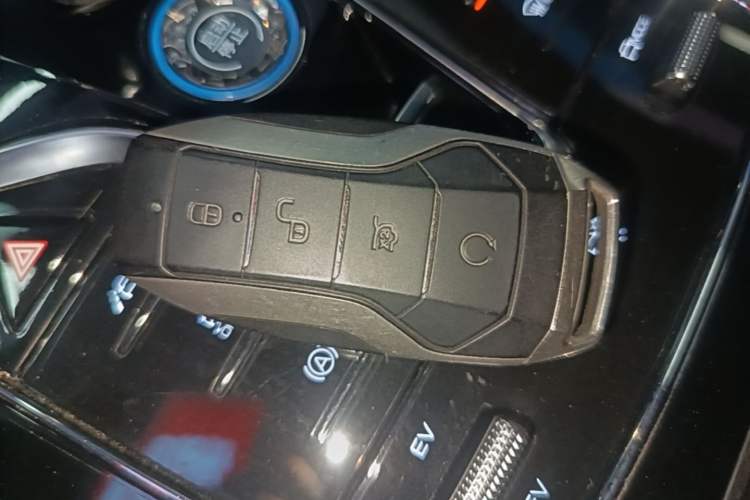 Used BYD Tang New Energy 2021 DM-i 112KM Prestige Model Vehicle Key
